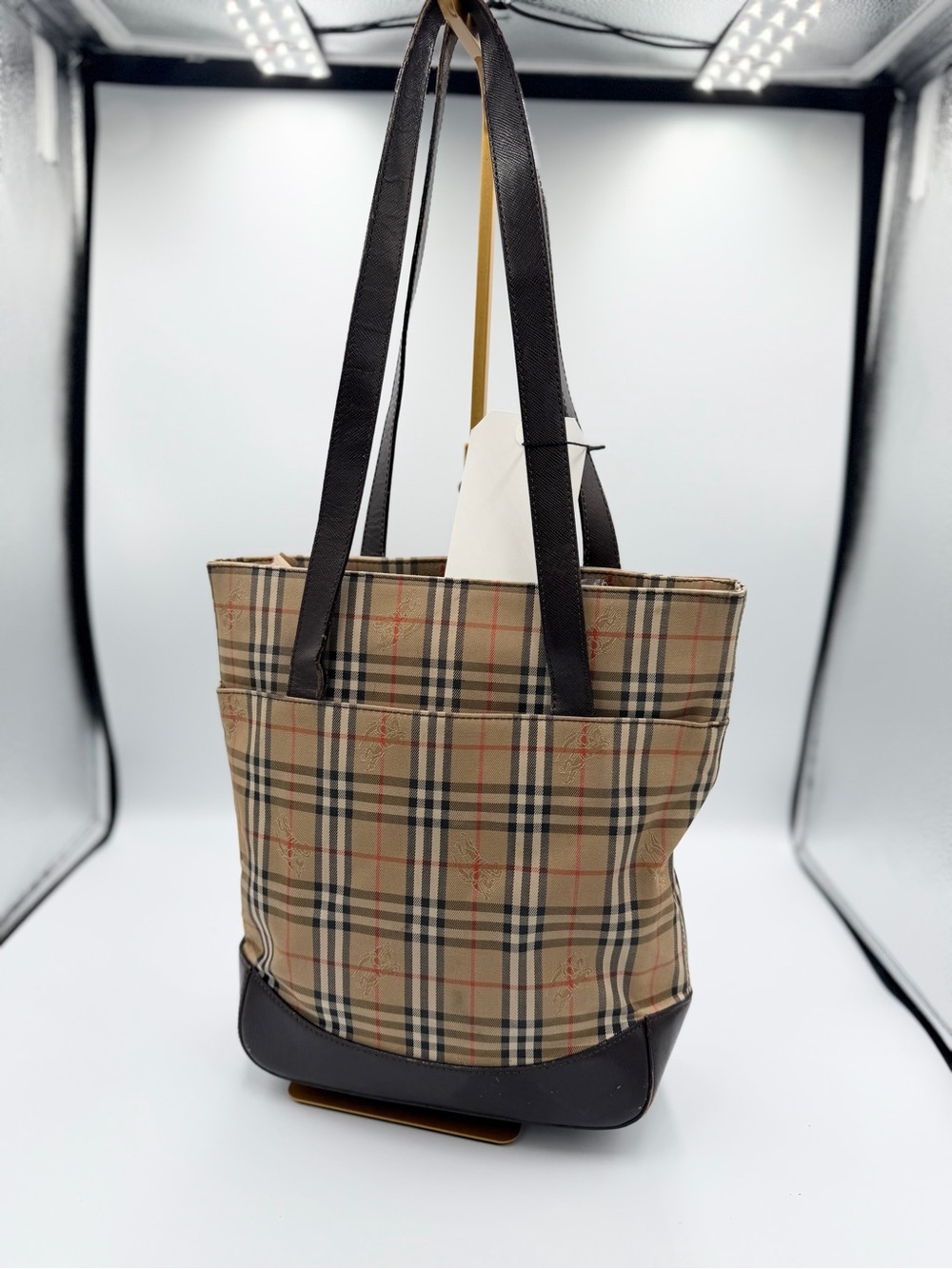 Pre-Owned Burberry Beige Plaid Tote with Brown Leather Trim with COA - Picture 4 of 9